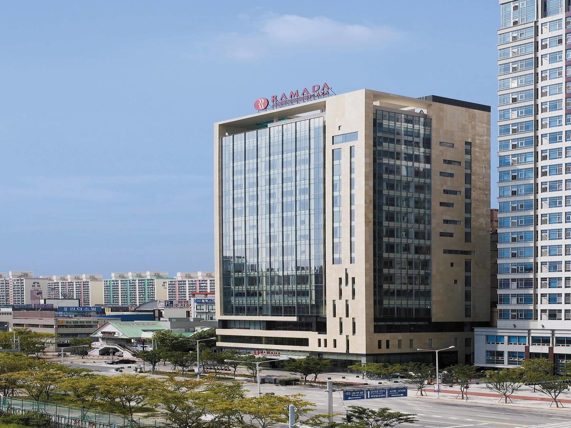 Ramada Plaza By Wyndham Gwangju Hotel Gwangju Metropolitan City Eksteriør billede