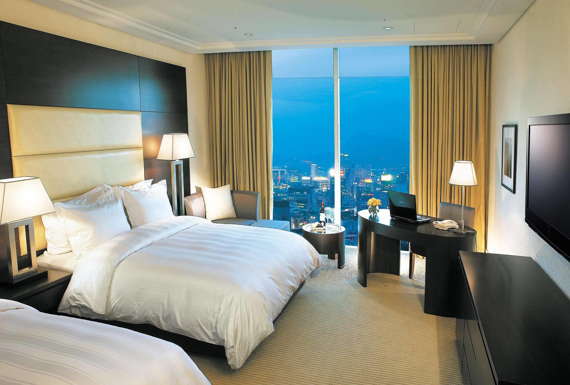 Ramada Plaza By Wyndham Gwangju Hotel Gwangju Metropolitan City Eksteriør billede