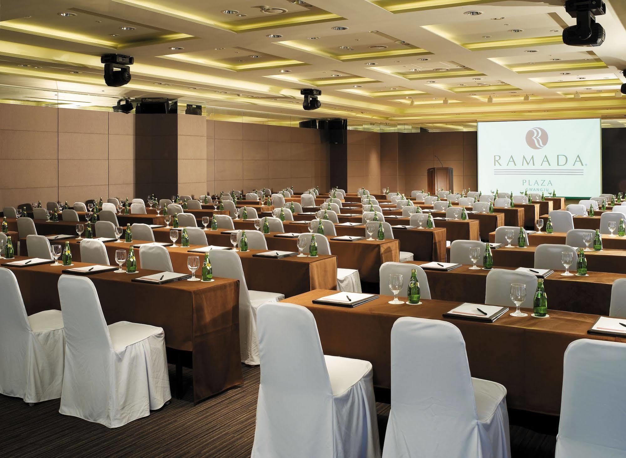 Ramada Plaza By Wyndham Gwangju Hotel Gwangju Metropolitan City Eksteriør billede